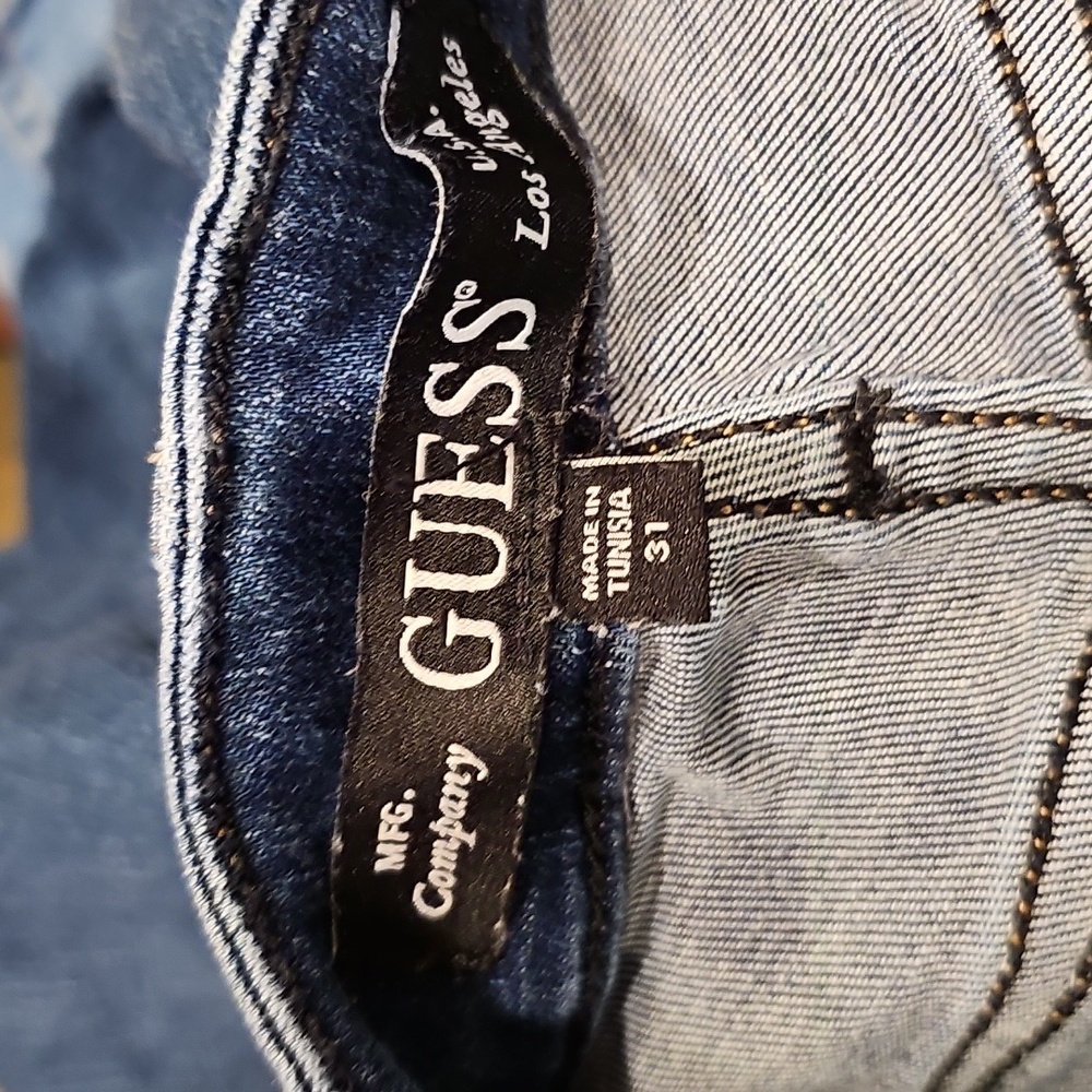 GUESS Jeans - Picture 13 of 16